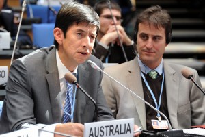 The Australian negotiator Justin Lee speaking on behalf of the Umbrella Group.